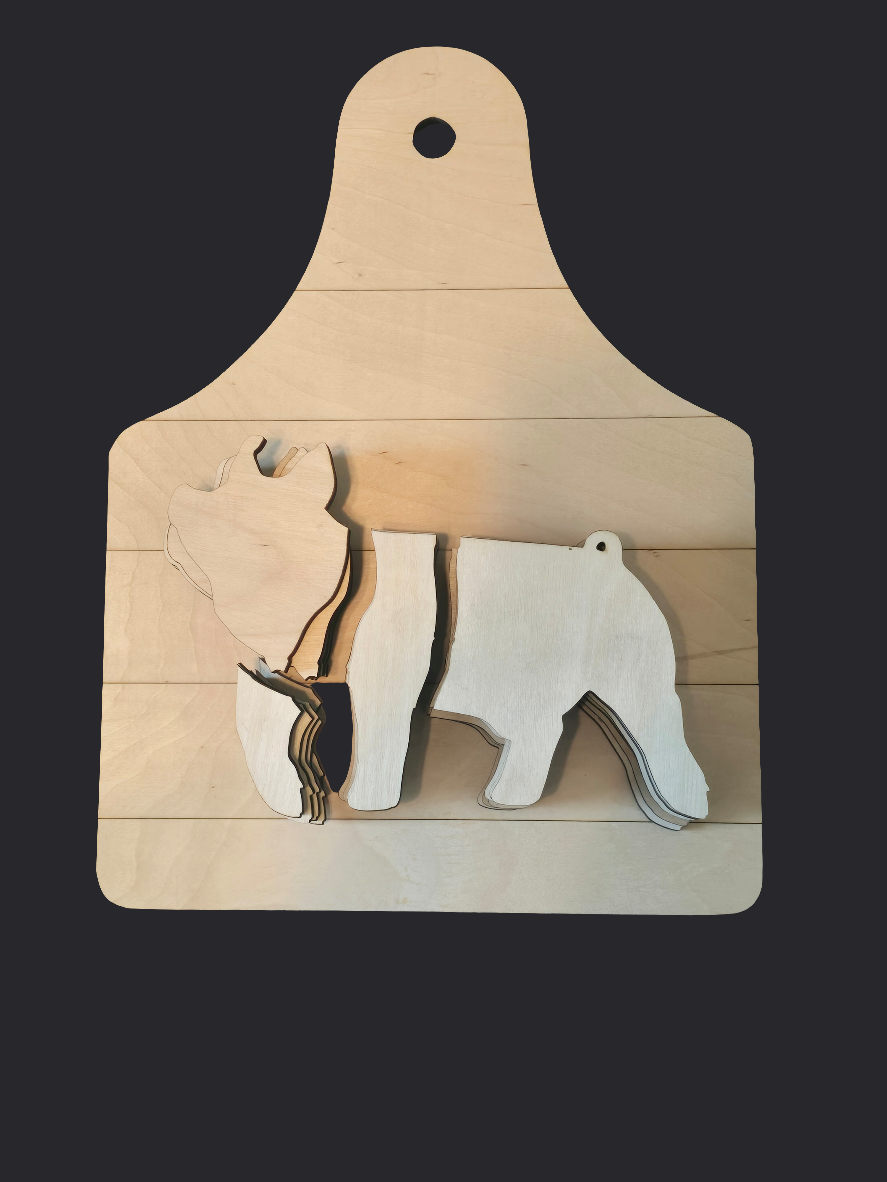 Pig shiplap sign