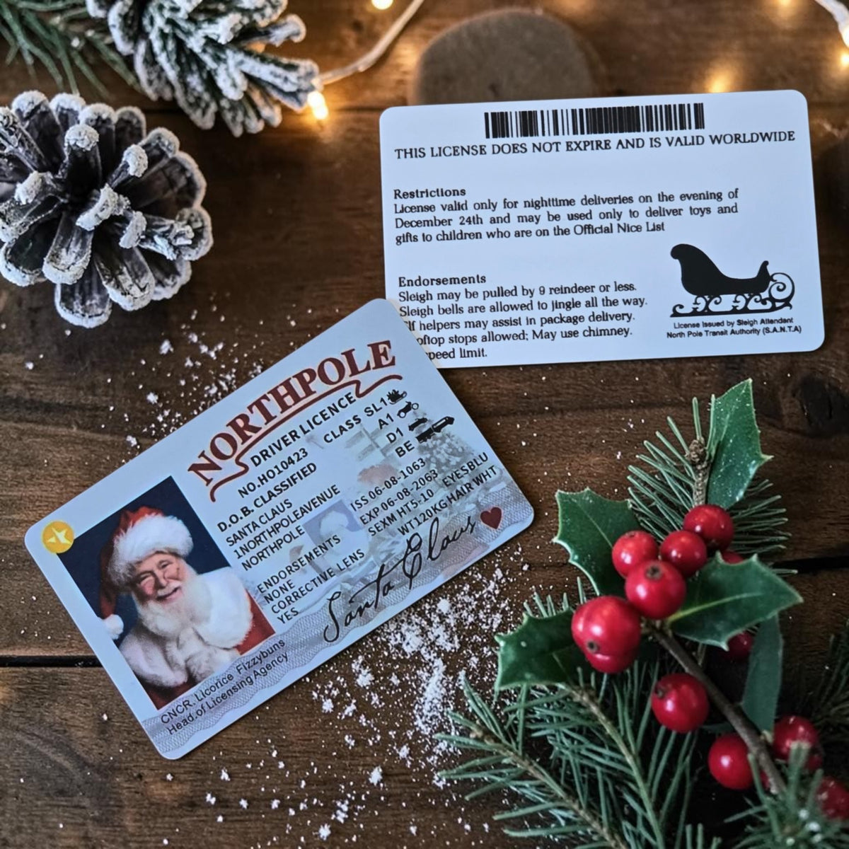 Northpole Santa licence spelled wrong*