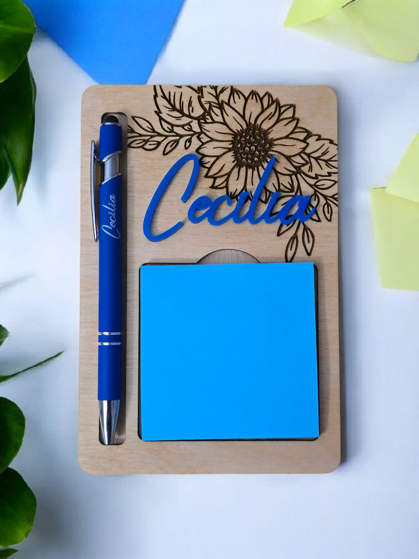 Flower sticky note holder with pen personalized
