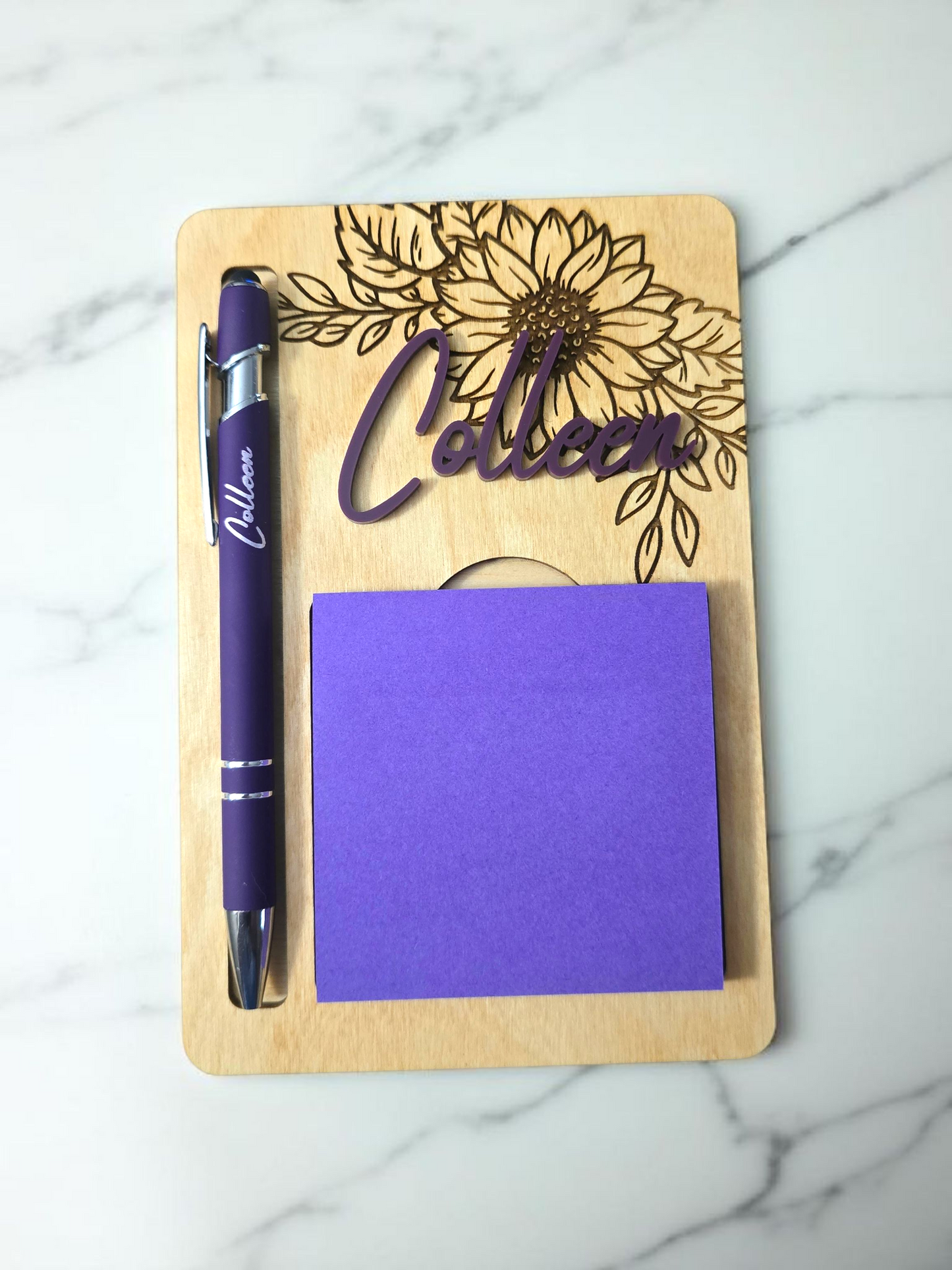 Flower sticky note holder with pen personalized