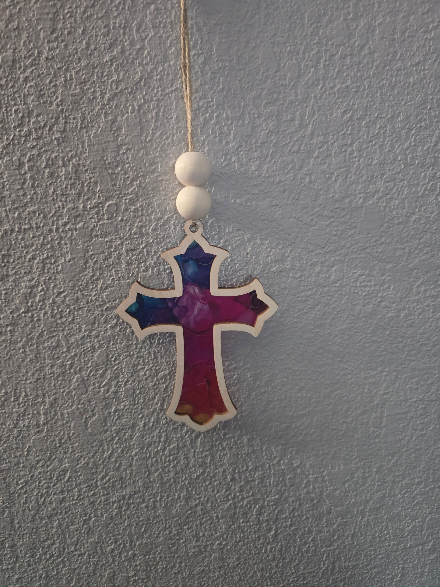 Fancy cross hanger