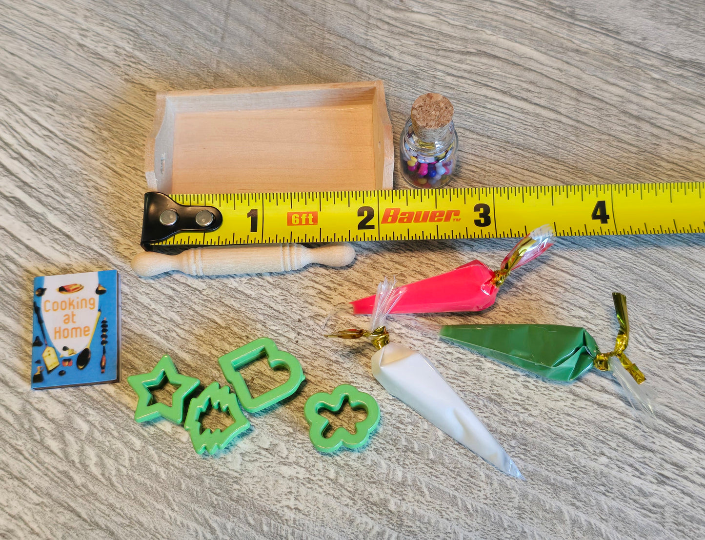 Miniature baking set display purpose only limited quantity