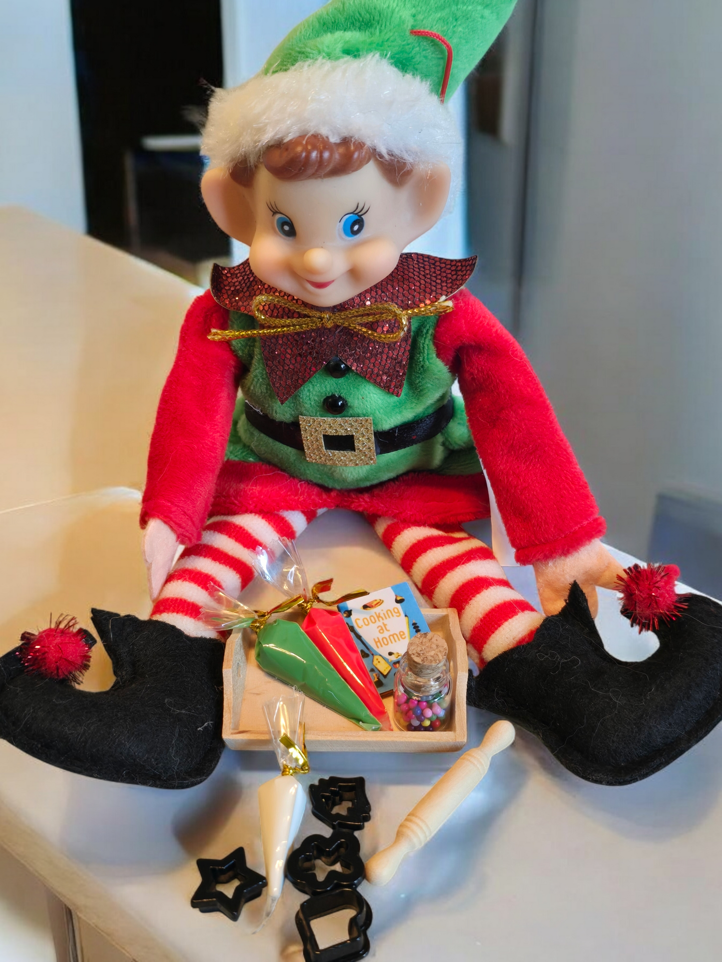 Miniature baking set display purpose only limited quantity