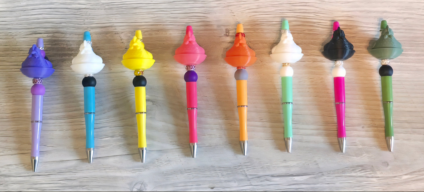Hen on a pen beaded pen