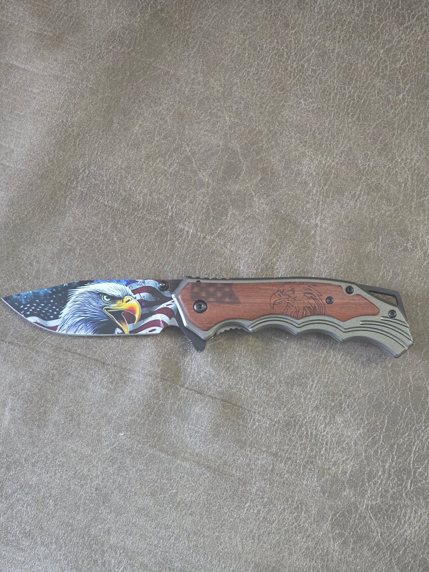 Eagle knife decoration