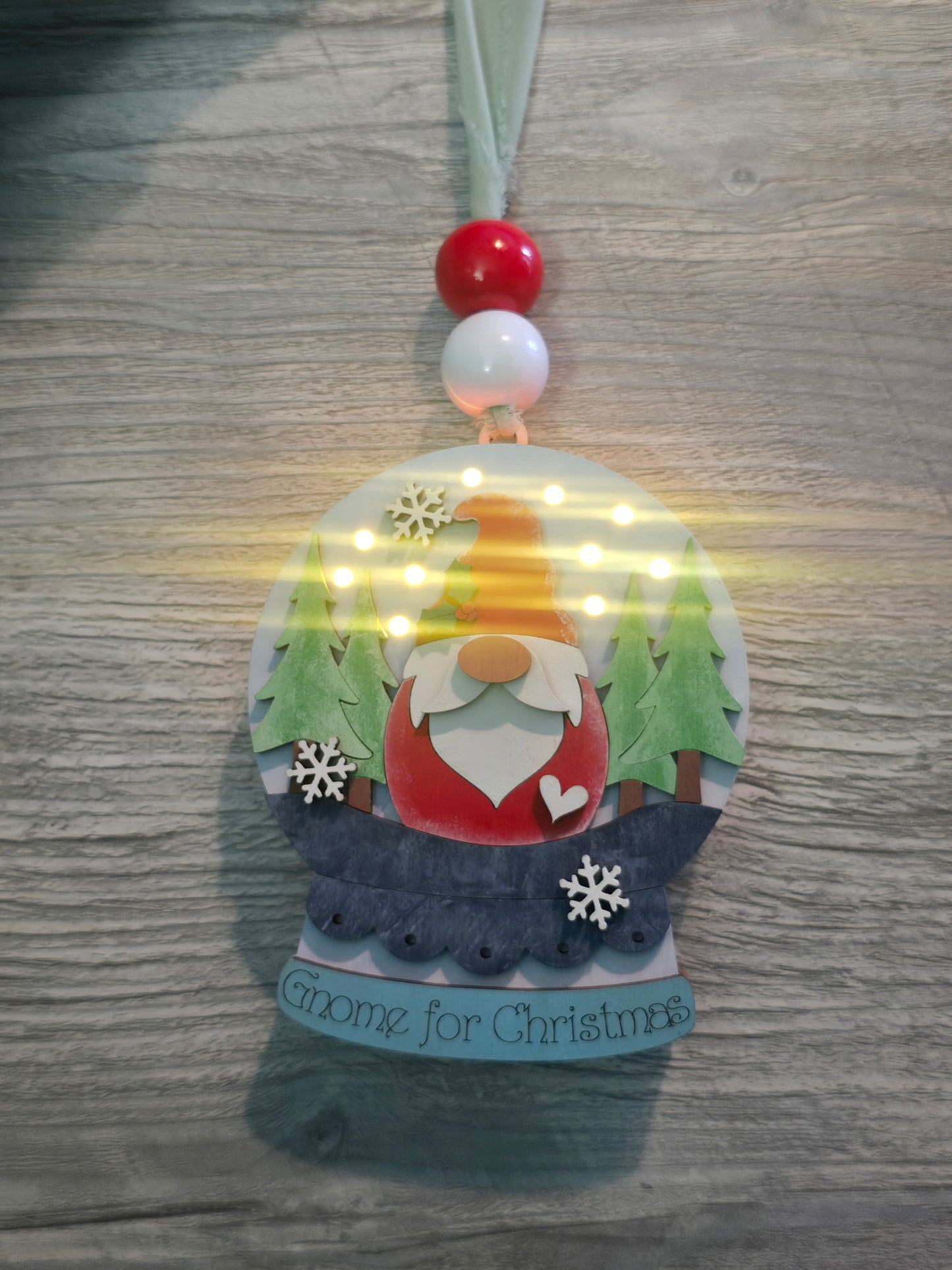 Lighted snowglobe Christmas Ornament