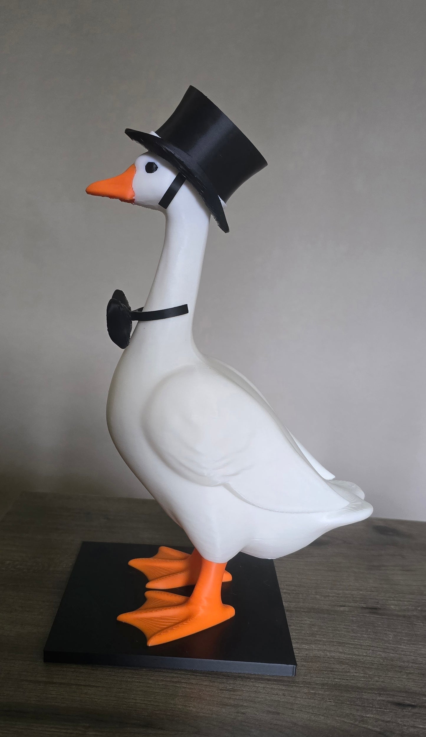 3D printed desk goose and accessories