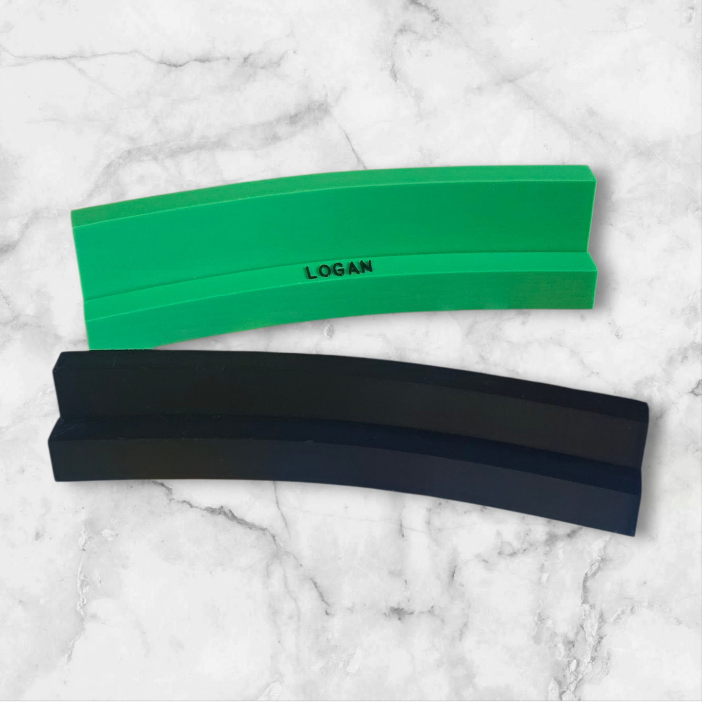 3D printed card holder curved personalized