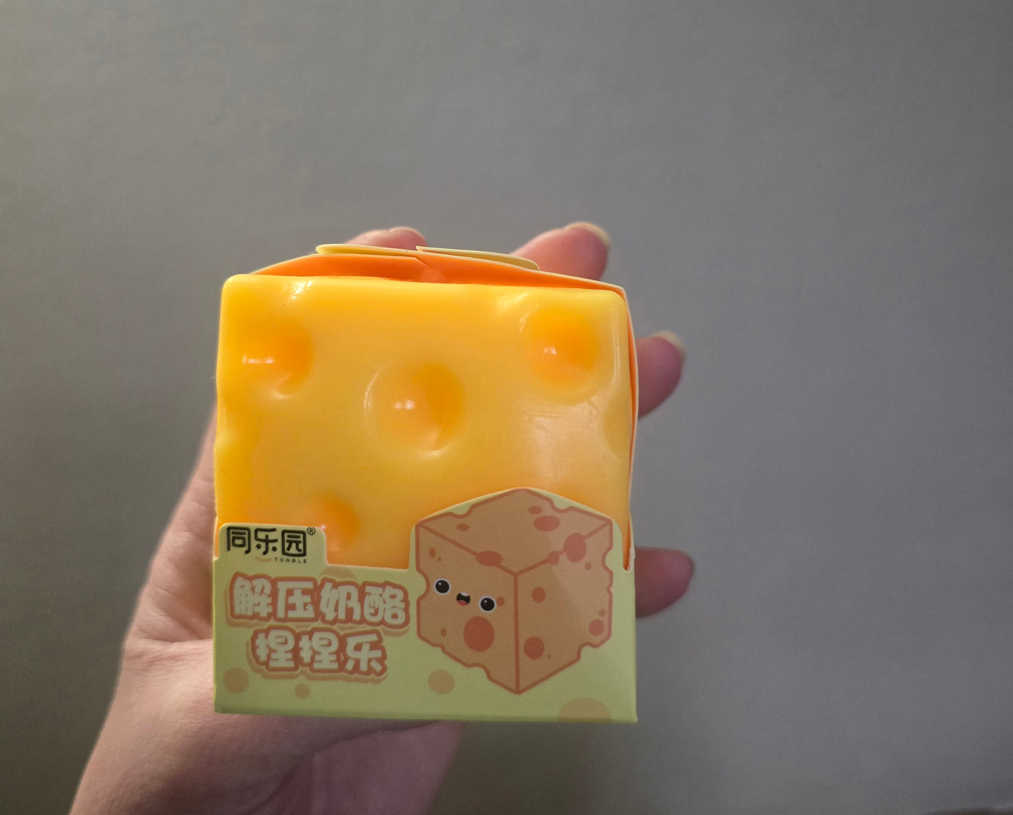 Cheese squishy triangle or cube