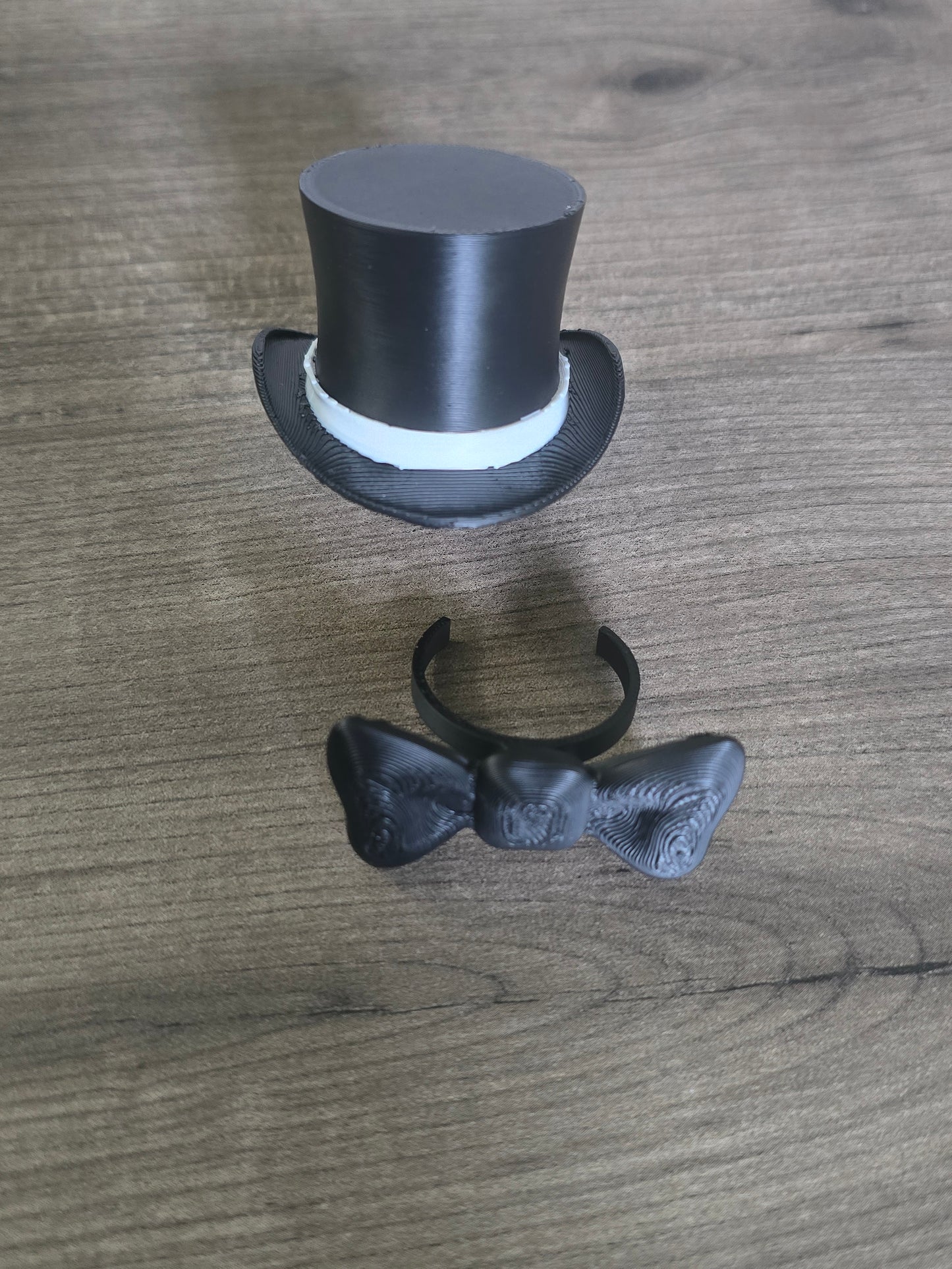 3D printed desk goose and accessories