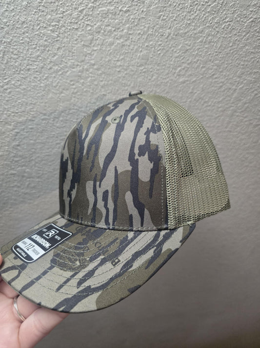 Mossy Oak Bottomland/ Loden camo personalized Richardson Hat