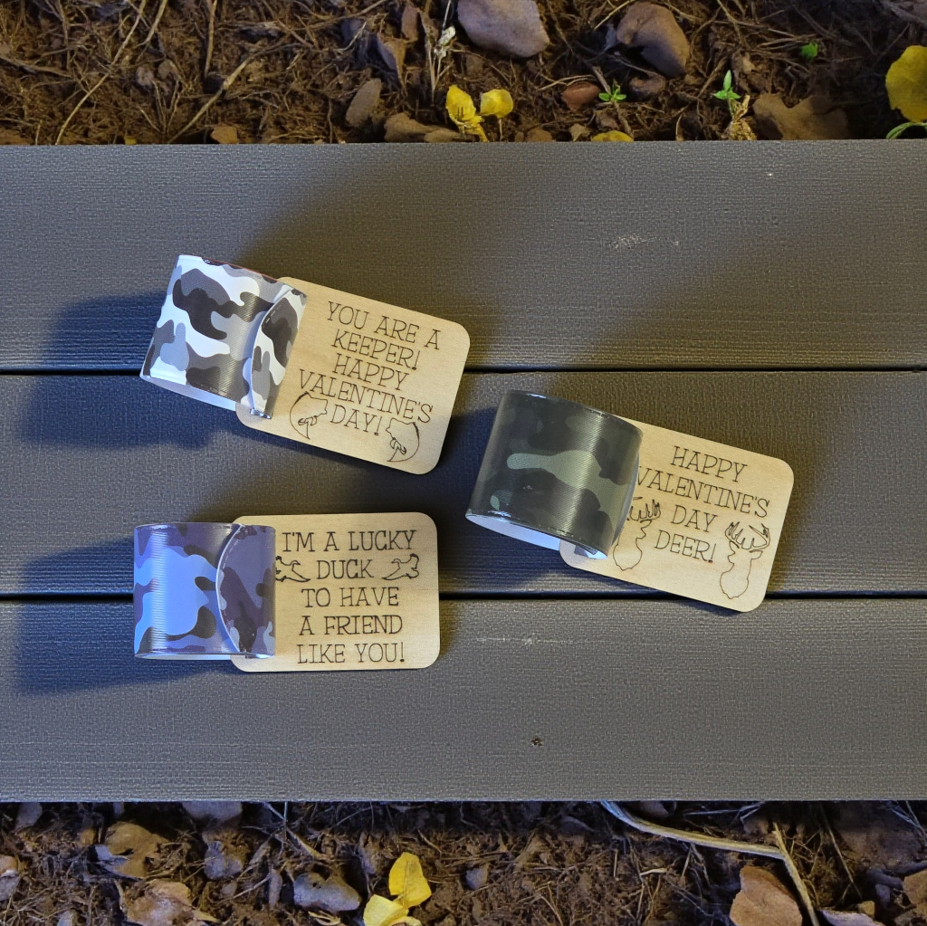 Camo wildlife outdoor version Valentine's Day slap bracelets Comes assorted sayings, and bracelet