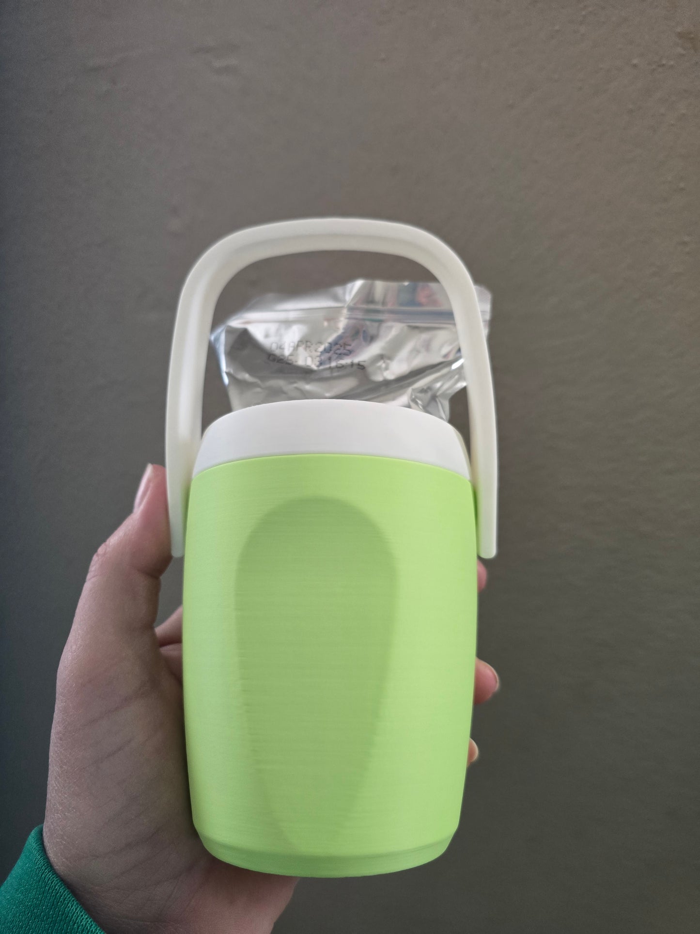 3D printed juice box holder